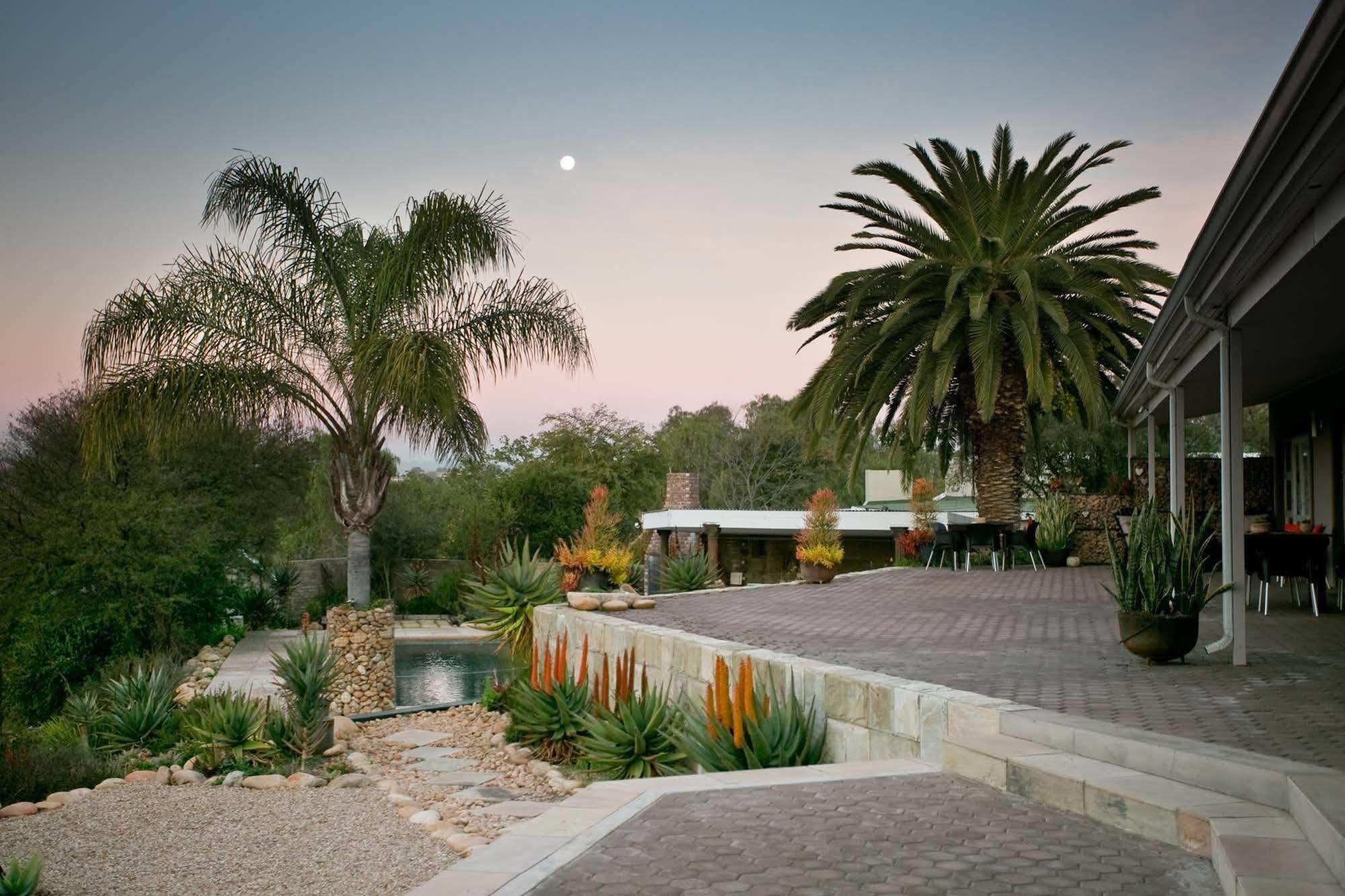 Hotel Aloe Manor Oudtshoorn Exterior foto